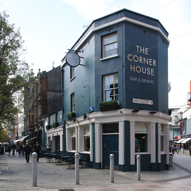PNG-pcp-collection-2024-site-sb-cornerhousecardiff-01.png